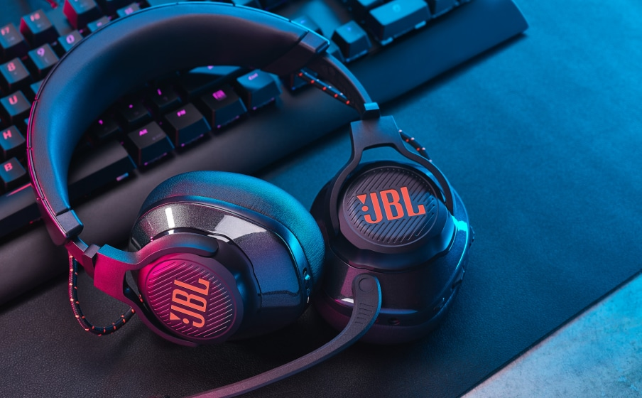 JBL Quantum 610 фото
