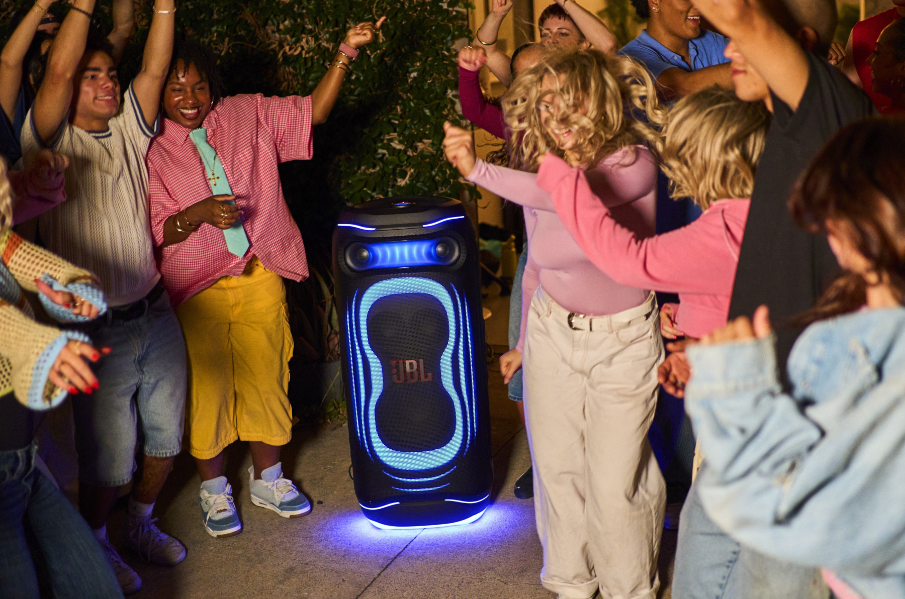 JBL PartyBox Ultimate 2 фото